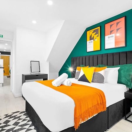 Luxury 3 Bedroom Apartment - Terrace - Near City Centre - Wifi - Smart Tv 1Mr Birmingham Exteriör bild