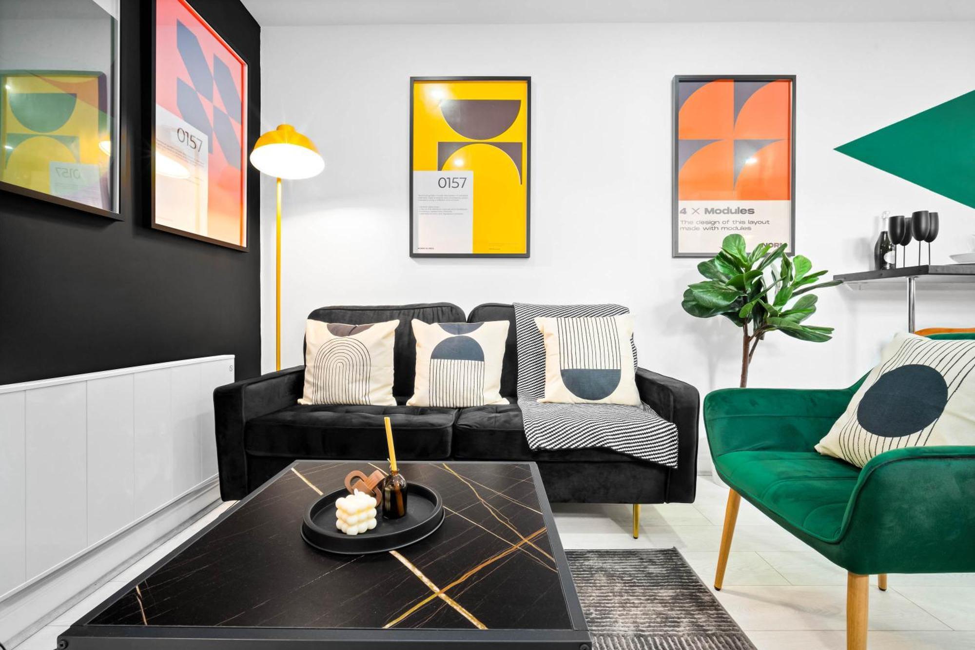 Luxury 3 Bedroom Apartment - Terrace - Near City Centre - Wifi - Smart Tv 1Mr Birmingham Exteriör bild